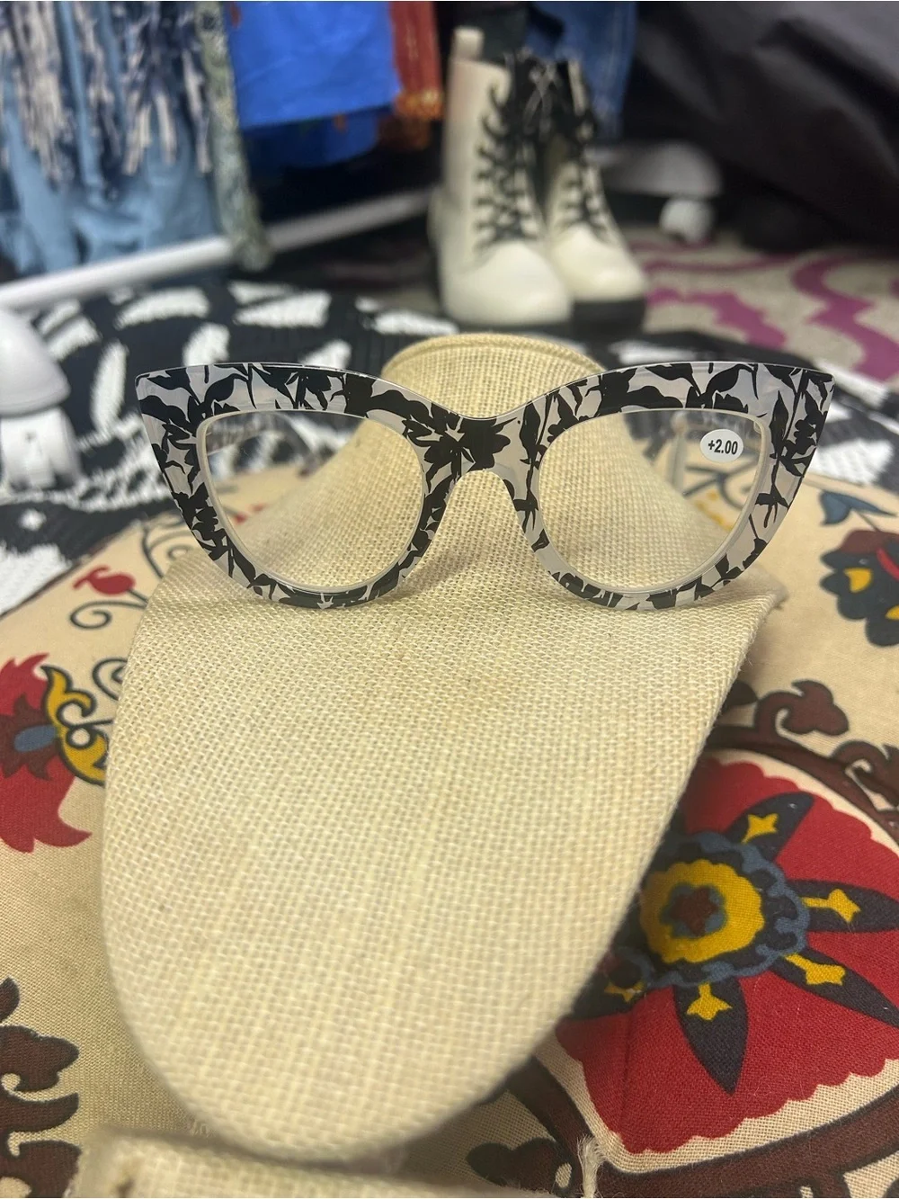 NWT Anthropologie Eye King floral cat-eye reading glasses +2